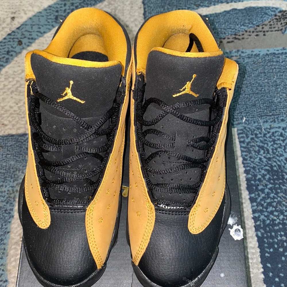 Air Jordan 13 retro low